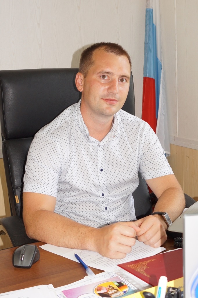 Ухваткин Юрий Сергеевич